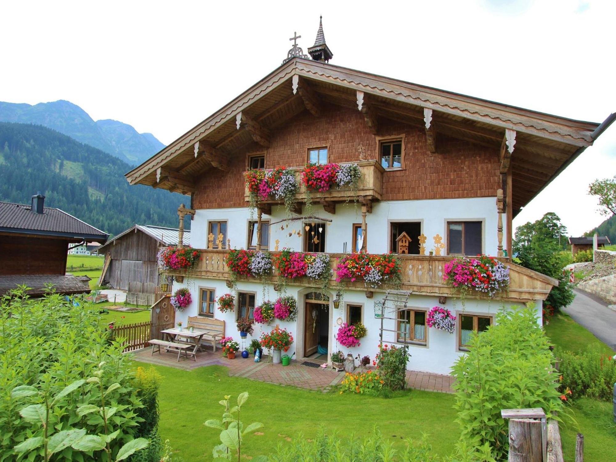Cozy Feel Good Holiday Apartment In Leogang Eksteriør billede